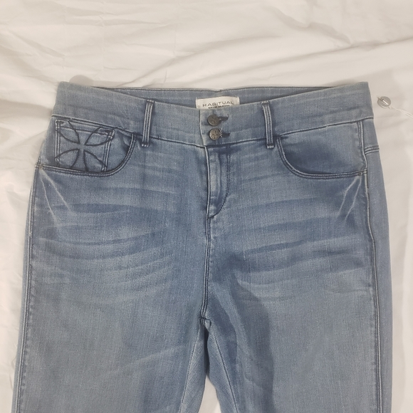 NEW Habitual Harrison Hi Rise Bell Bottom Size 32 - Picture 3 of 7